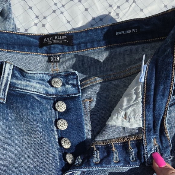 Judy Blue Women's Light Blue Boyfriend Jeans - Picture 14 of 14